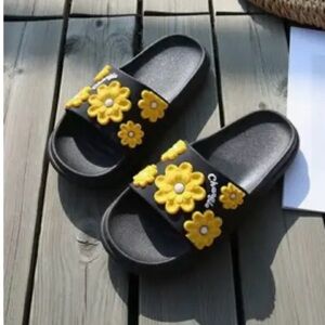 Black and Yellow Floral Slides